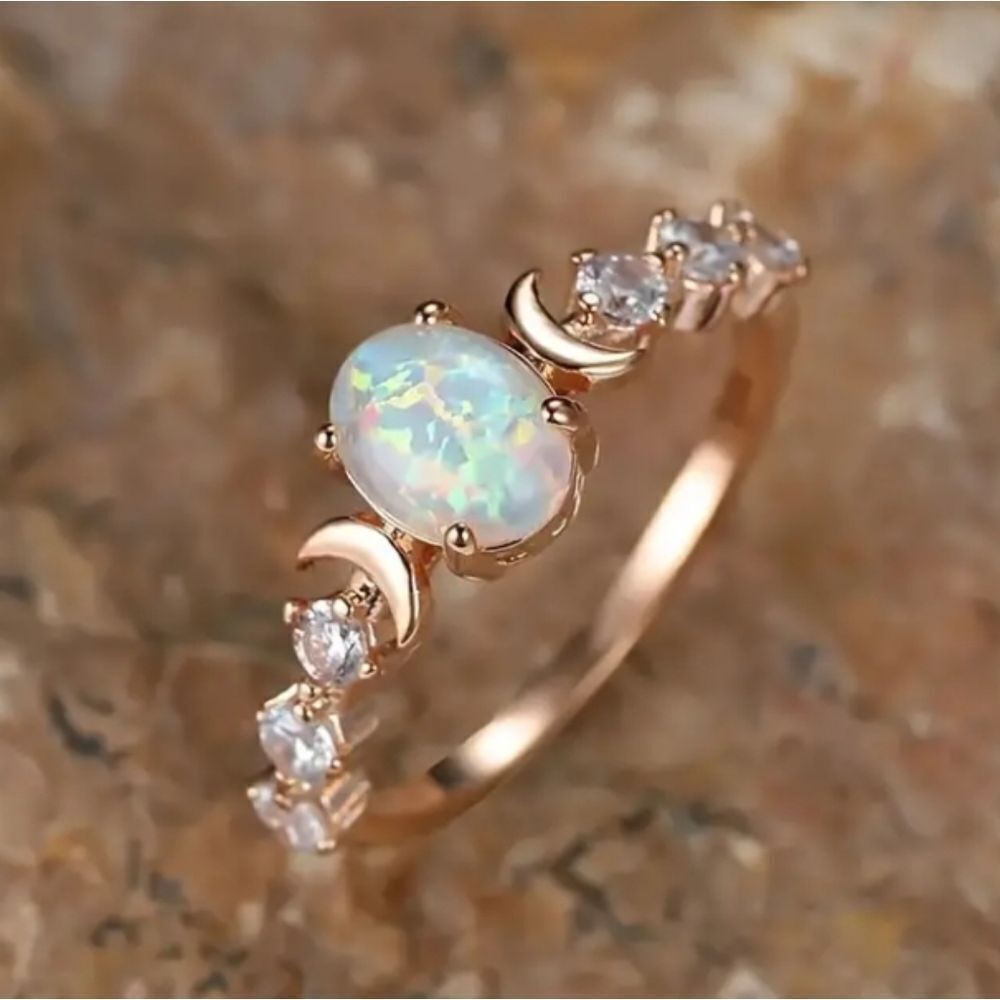 Vintage Rose Golden Opal Design Wedding Ring sz 10